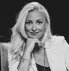 Kristy Phillips Headshot