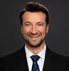 Andrei Stsiapanau Headshot