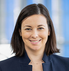 Stephanie Adamec Headshot