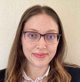 Sara Brooks Headshot